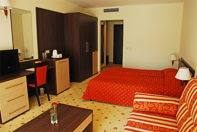 Rooms2